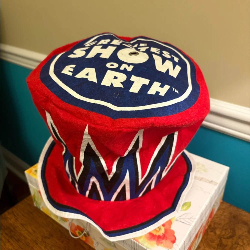🆕 Ringling Bros. Barnum Bailey Circus Top Hat “Greatest Show on Earth” NWT